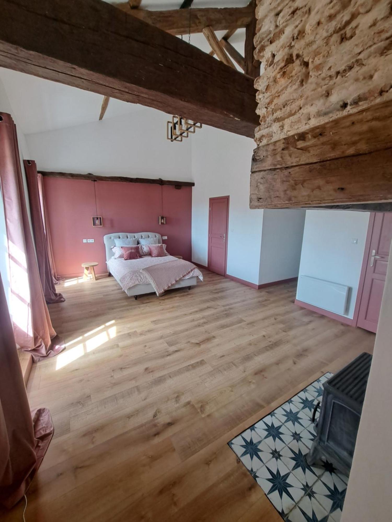 Lavallade12 Chambers D'Hotes Roussines Екстериор снимка